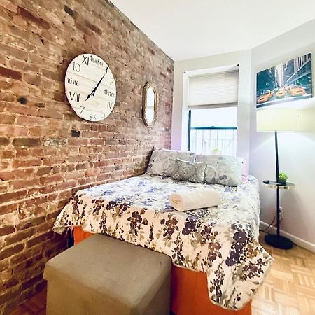 Times Square Manhattan - Private Room In 2 Bedroom Apartment 纽约 外观 照片