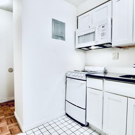 Times Square Manhattan - Private Room In 2 Bedroom Apartment 纽约 外观 照片