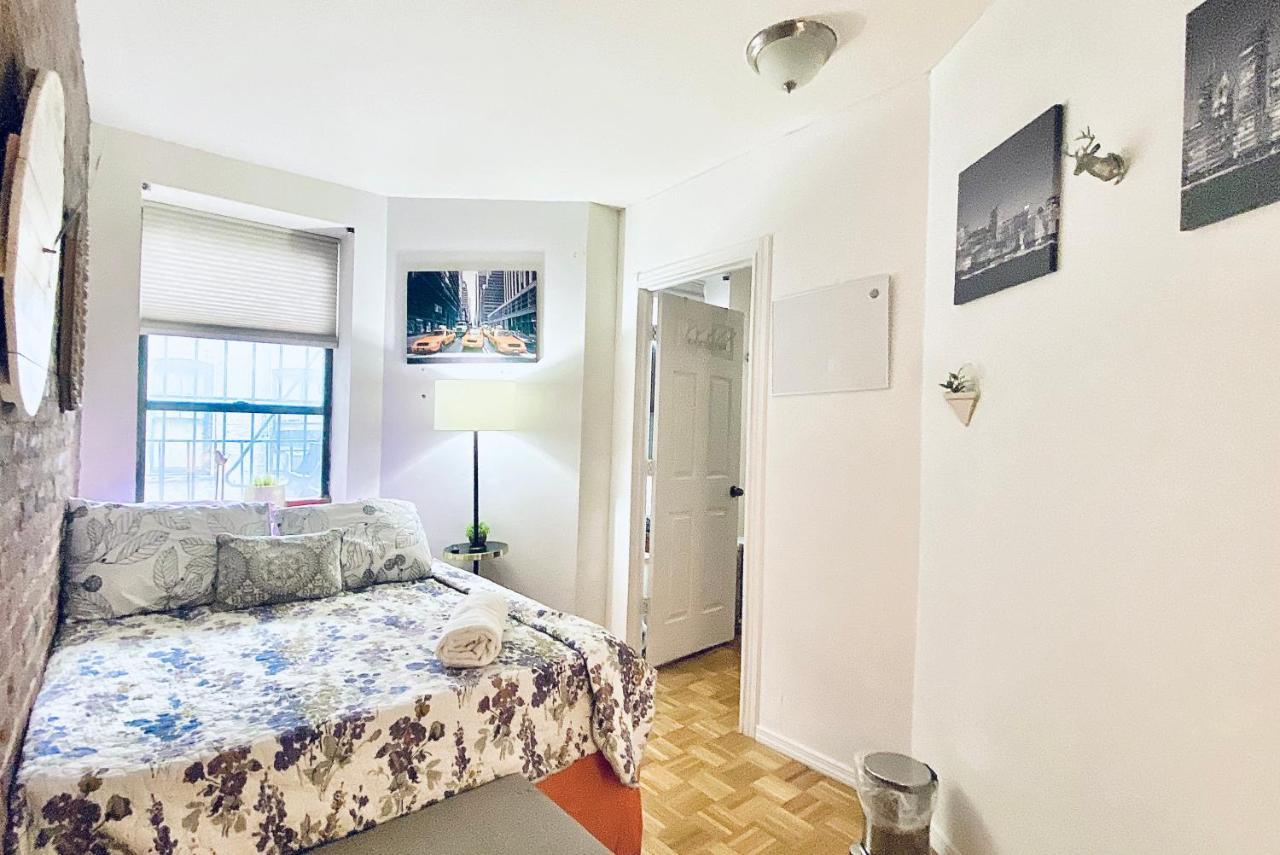 Times Square Manhattan - Private Room In 2 Bedroom Apartment 纽约 外观 照片